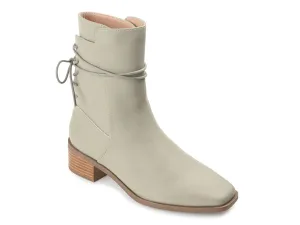 Journee Collection Vannder ankle boots, pale green