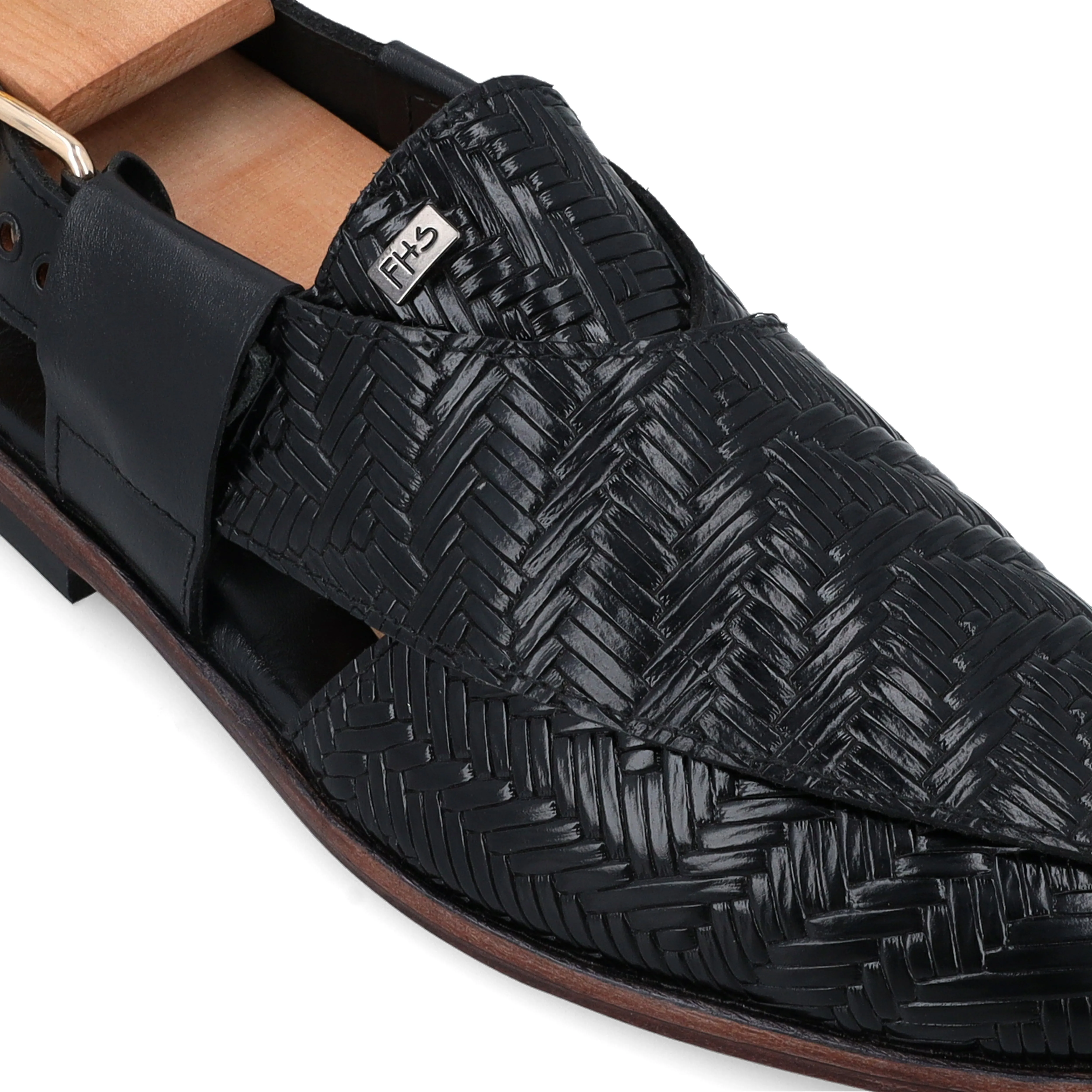 Weaved Peshawari Sandals-Black